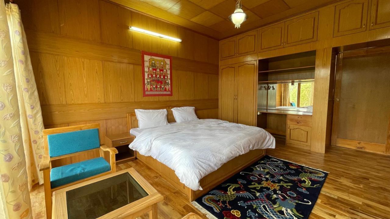 The Willow House Leh Bagian luar foto