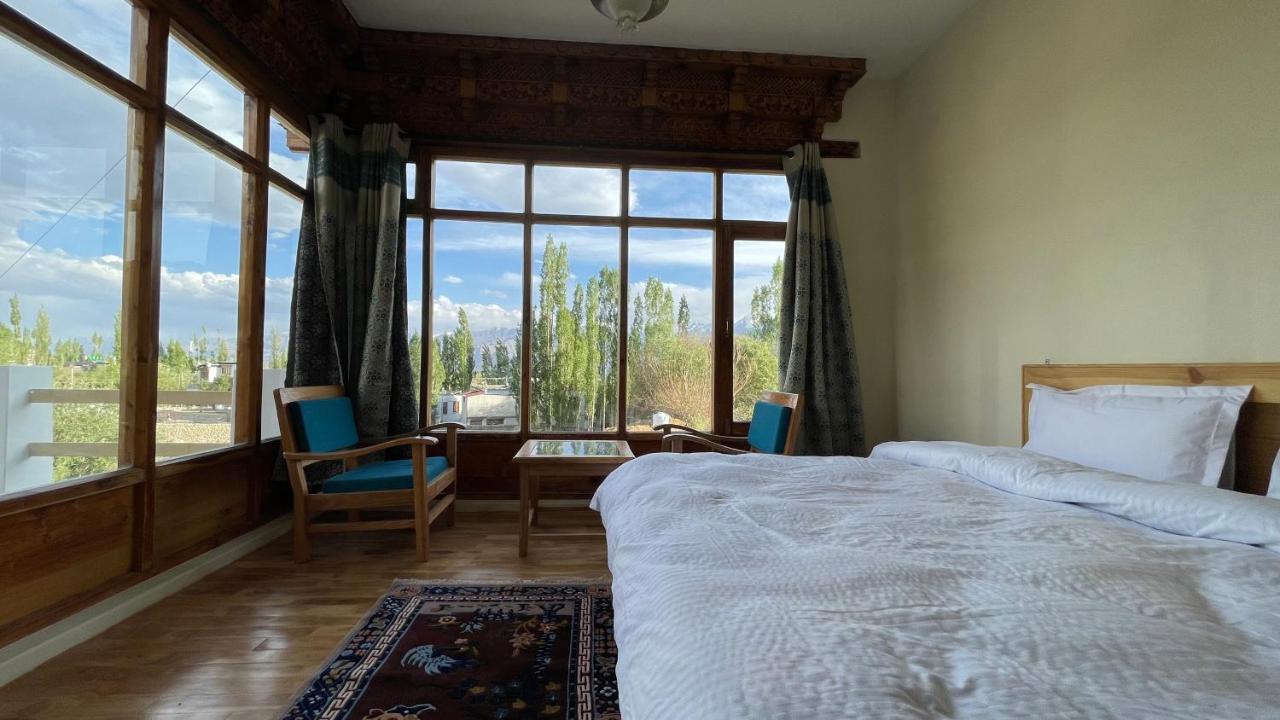 The Willow House Leh Bagian luar foto
