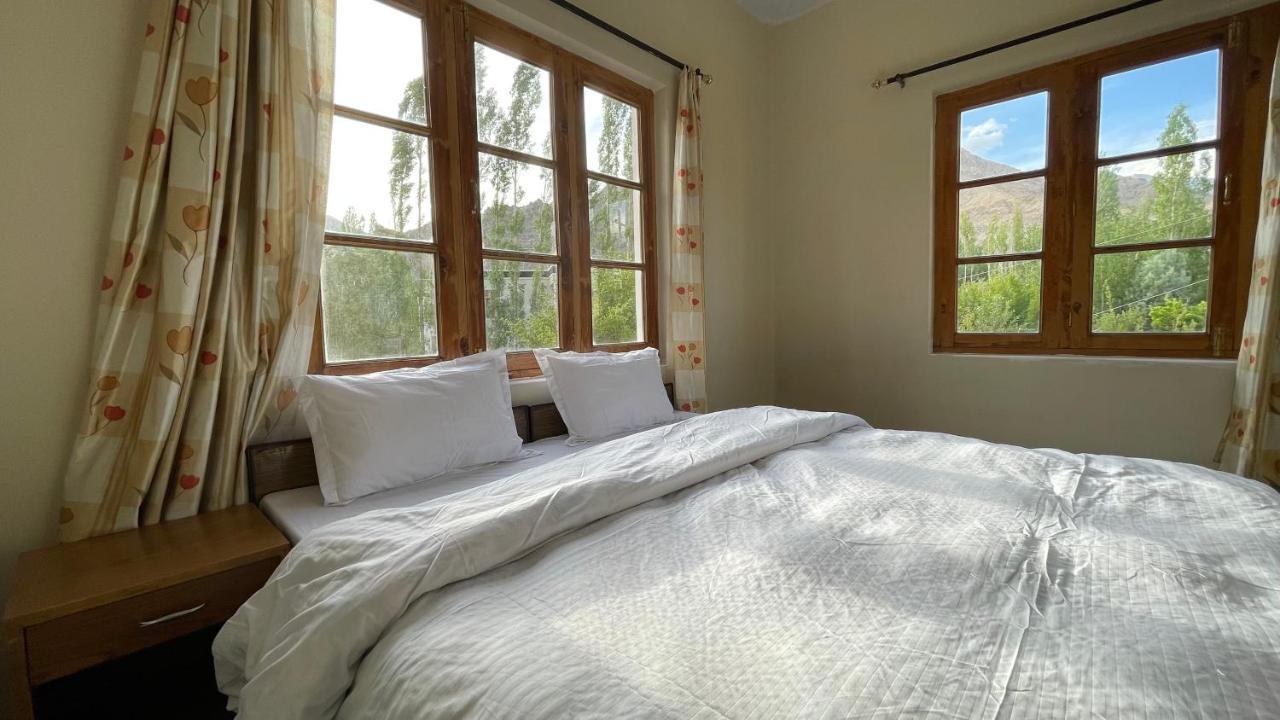 The Willow House Leh Bagian luar foto