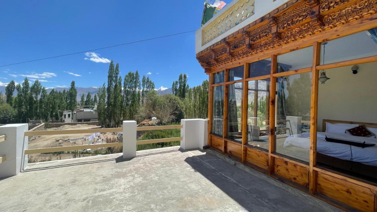 The Willow House Leh Bagian luar foto