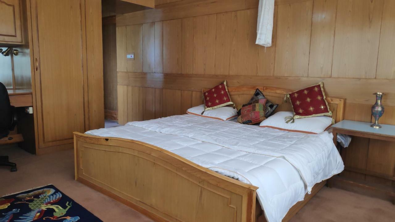 The Willow House Leh Bagian luar foto